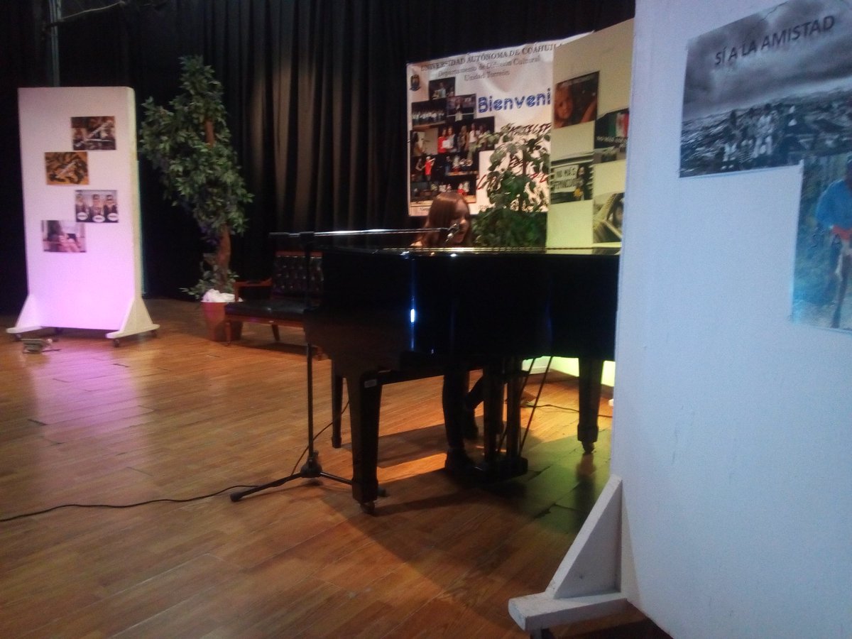 oficialPVC's tweet photo. Participación de nuestra alumna, Karla Cecilia Gallardo Márquez, en el concurso #CantandoPorLaPaz organizado por #DifusiónCulturalUT @UAdeC https://t.co/DLr6zb3LV1