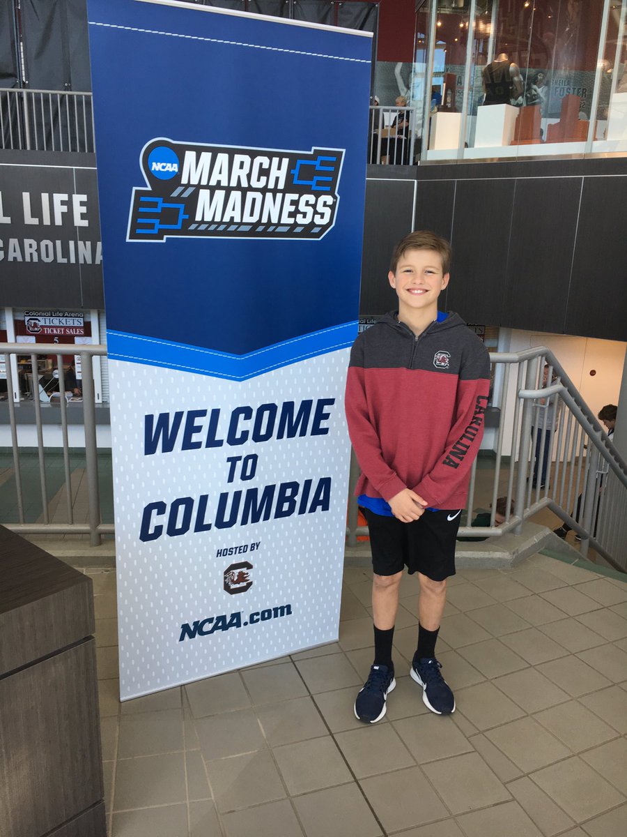 Clin67Ring's tweet photo. #MarchMadness2019 https://t.co/96Kju4lHKO