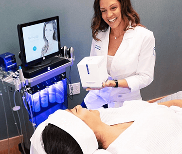 It can be difficult to figure out which #skincare products are worth investing in and which are best bought from the local drugstore. Check out our list of 5 facts when choosing between #overthecounter and #medicalgrade skincare products bit.ly/2Fuxpip

<a href="/DeepBlueMedSpa/">Deep Blue Med Spa</a>