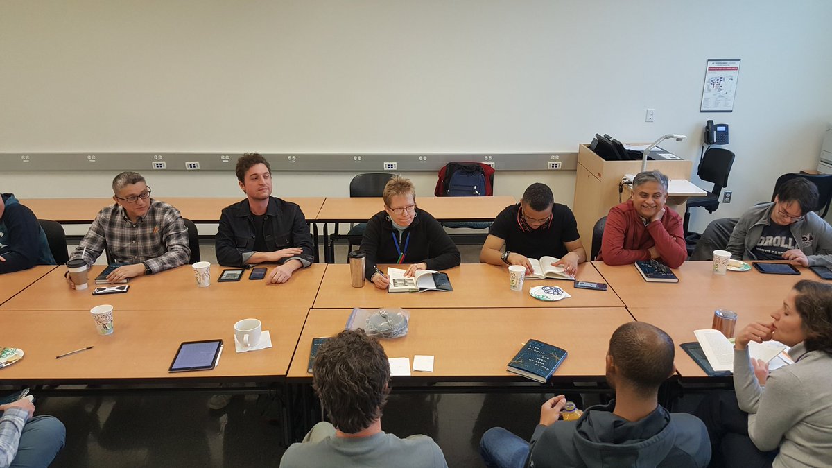 aubsta's tweet photo. @montgomerycoll faculty and students representing the fields of #biology #chemistry #math and #physics discussing the first 3 chapters of "How to walk on water and climb up walls" by @drdavidhu #bookclub #evolution #biomechanics @DrPollard_MC @mc_rockville #diversity https://t.co/YlNdr5hQYO