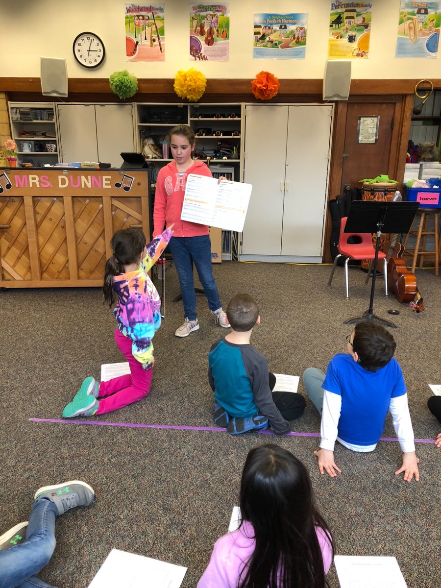 A fifth grade cello student came in today to share some music with our first graders! #miosm