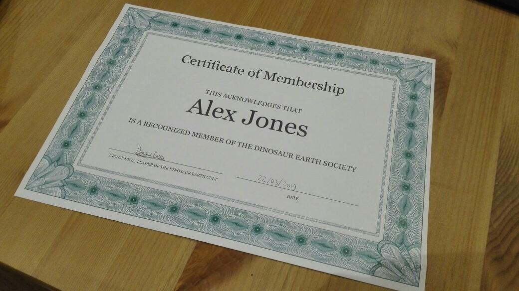 DinosaurEarth's tweet photo. Retweet this tweet to win a personalized certificate of membership of the dinosaur earth society! 
You're not eligible to win if you don't follow the one true earth society. This rare item is only meant for true believers.

Three winners will be picked on 27/03/2019 https://t.co/oqx4EwQu15