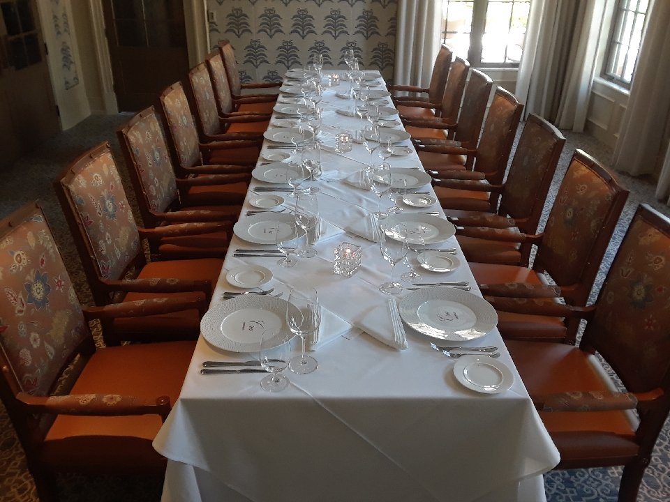 CruUncorked's tweet photo. Our banquet room is the perfect spot to host your next corporate meeting! Curious about our food options? Check out our recently updated Private Dining Menu. 🍽

https://t.co/l0D04UXmvJ https://t.co/dREkGaZjbh
