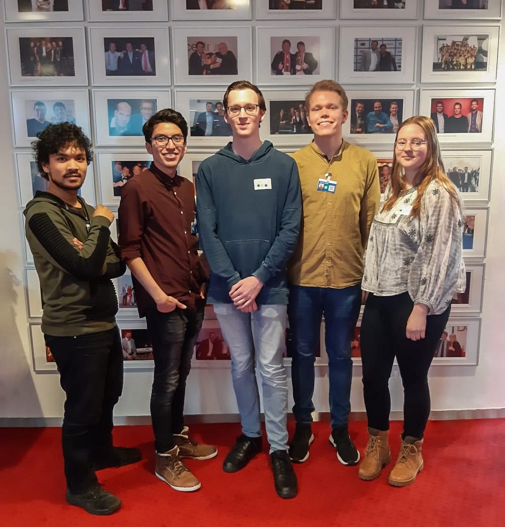 STRWmedia's tweet photo. Afgelopen woensdag zijn wij naar Netwerk Digital event gegaan in Leusden. Hier hebben wij niet alleen nieuwe dingen geleerd, ook hebben wij nieuwe mensen mogen ontmoeten, zoals @JacquesHappe https://t.co/UyuAVoJ3DS