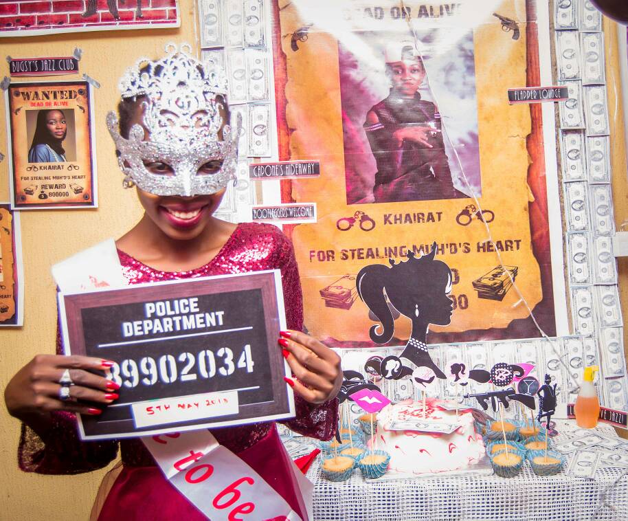 sa_showers's tweet image. Mafian theme #minnabride #goals  #sashowers #showerssa #blushingbride #sashowersladies #minna #showerguests #sashowerpartysupplies #Laeventchic #milliondollargang #Làbride #girlsjustwannahavefun
#bridalshower #BridalShowersng #decoration #saempire
#welovetoparty #chicaintcheap