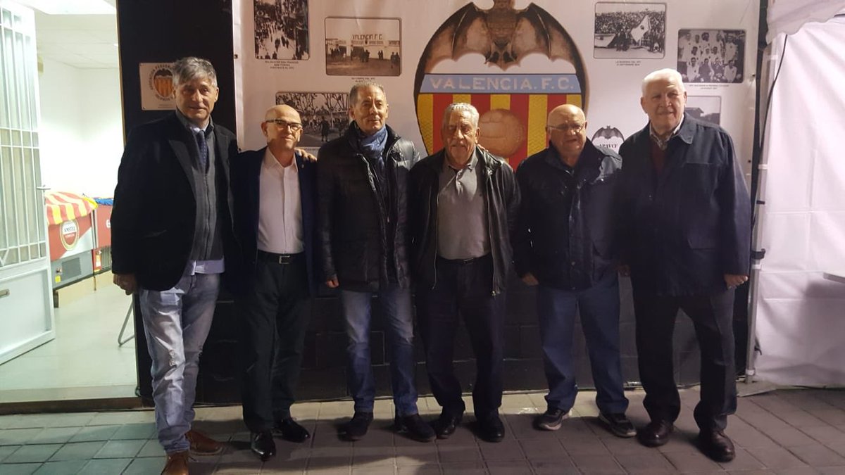 apavcfMEDIA's tweet photo. ✨Empiezan a llegar los ilustres invitados a la #sedeAPAVCF con motivo de su reinauguración dentro del #VCFcentenario https://t.co/MAukNS5Qrb