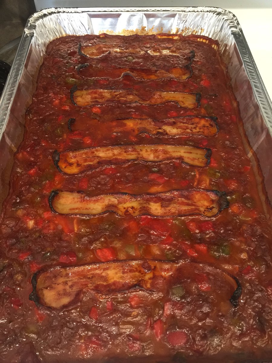 Cooking a couple of sides for tomorrow’s Success Sharing Party  @ 8531. 🎉 First one out of the oven, homemade baked beans, Terese’s Style 🌶 <a href="/HDRessie_8531/">Therese</a> <a href="/HDGerri/">Gerri OBrien</a>  <a href="/HomeDepotJames/">James Cannon</a> <a href="/8531_Homedepot/">Palatka Home Depot</a> #successharing2019
