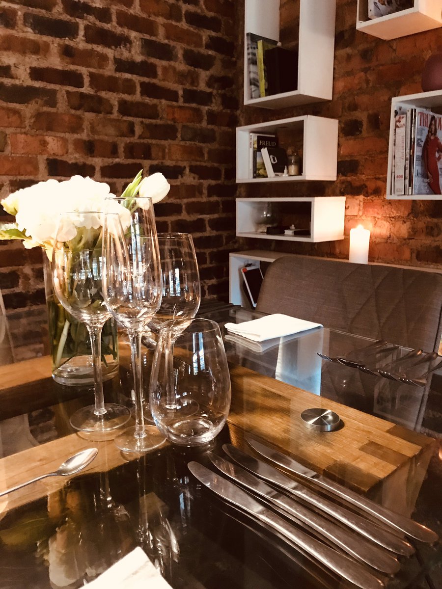 BlackOliveHouse's tweet photo. Private Intimate Dinner for 2 at the #BOHStudio tonight 🌿🍃♥️ | Welcome to the #BOHExperience 🌺🌺 BOOKINGS: Email: info@blackolivehouse.co.za
Call: 0110267722
Whatsapp: 0739982792
#BlackOliveFood #BlackOliveHouse #PrivateDinning #PrivateDinner #IntimateSpace #Spaces #Maboneng https://t.co/6LfcCuUSCJ