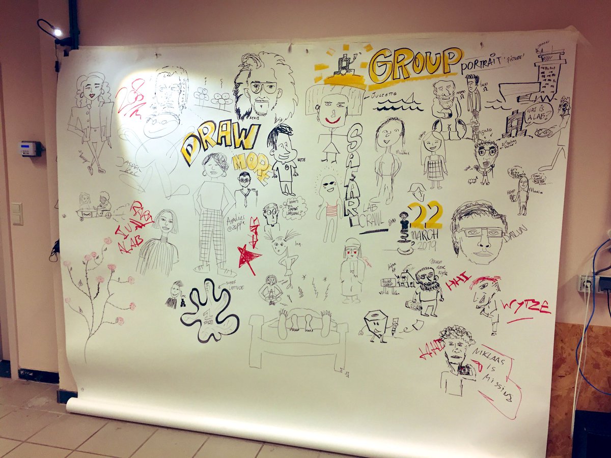 Visualnotes_'s tweet image. LabCrawl in @alab_AMS visits lab 208 and what did you think we would do? @AnthroVision #livedrawing #inalab