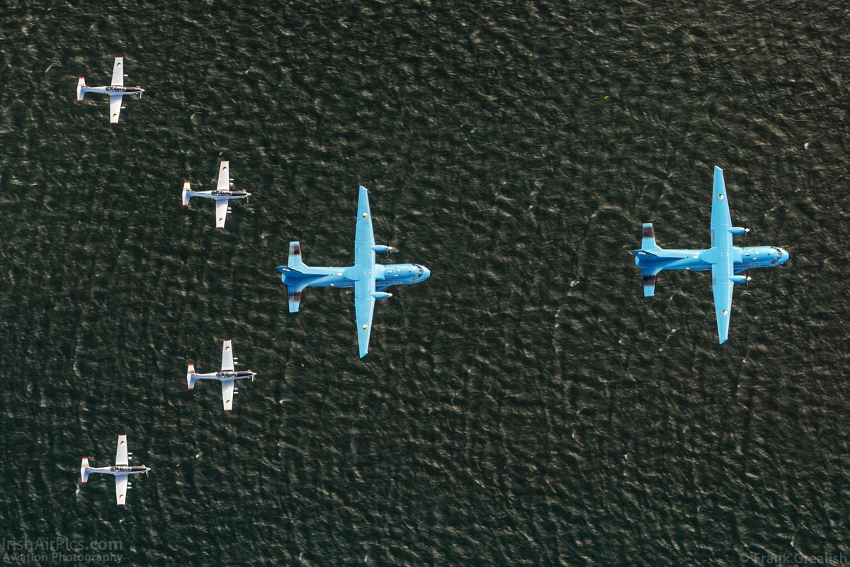 IrishAirPics's tweet photo. Down the Liffey with the Irish Air Corps at FlightFest 2013. A different angle on a shot I posted a few weeks ago...  amazing what you find on your hard drive when looking for something else!

@IrishAirCorps @AirbusDefence @PilatusAircraft #flightfest #airtoair https://t.co/saxmf2FPLx