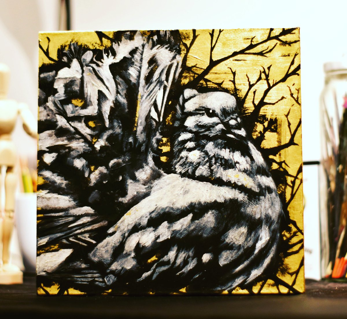 VirginiaCMoat's tweet photo. Finally! #femaleartists #womenartists #gold #goldart #buyart #artforsale #etsy #manchester #fantaildove #doves #Art https://t.co/tE9FSV1e1V https://t.co/Nja02fkcF4