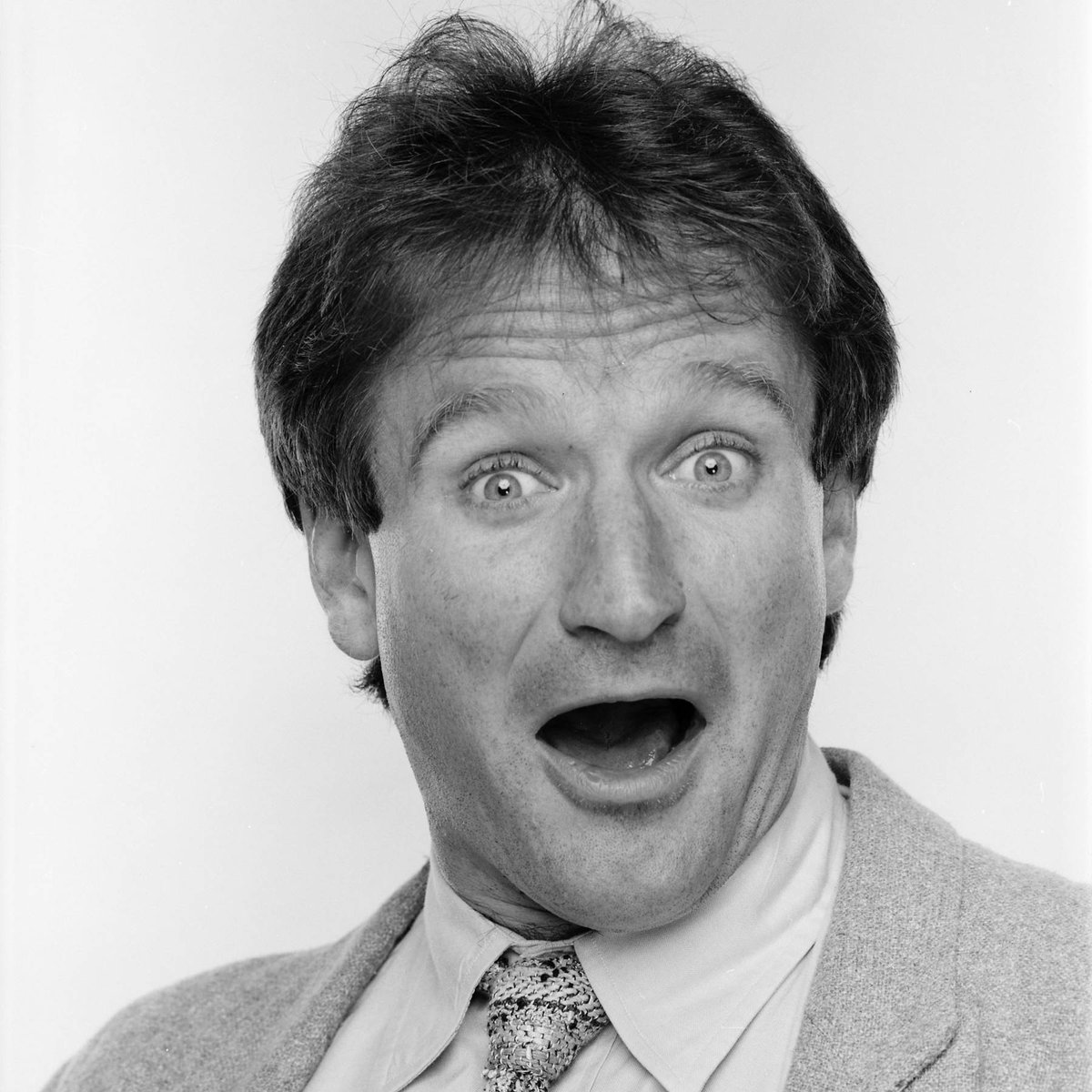BUHGARC's tweet photo. Join us TONIGHT in the GSU Metcalf Ballroom at 6PM to hear from Dave Itzkoff about his new Robin Williams biography. There will be an exhibition of William's material from the Archives and a reception! Free for students with BUID; General Public tickets $25. https://t.co/tXoWAoSJ7R