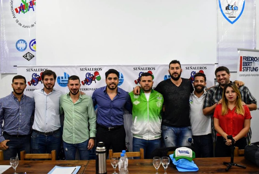 CRÓNICA SINDICAL tweet media