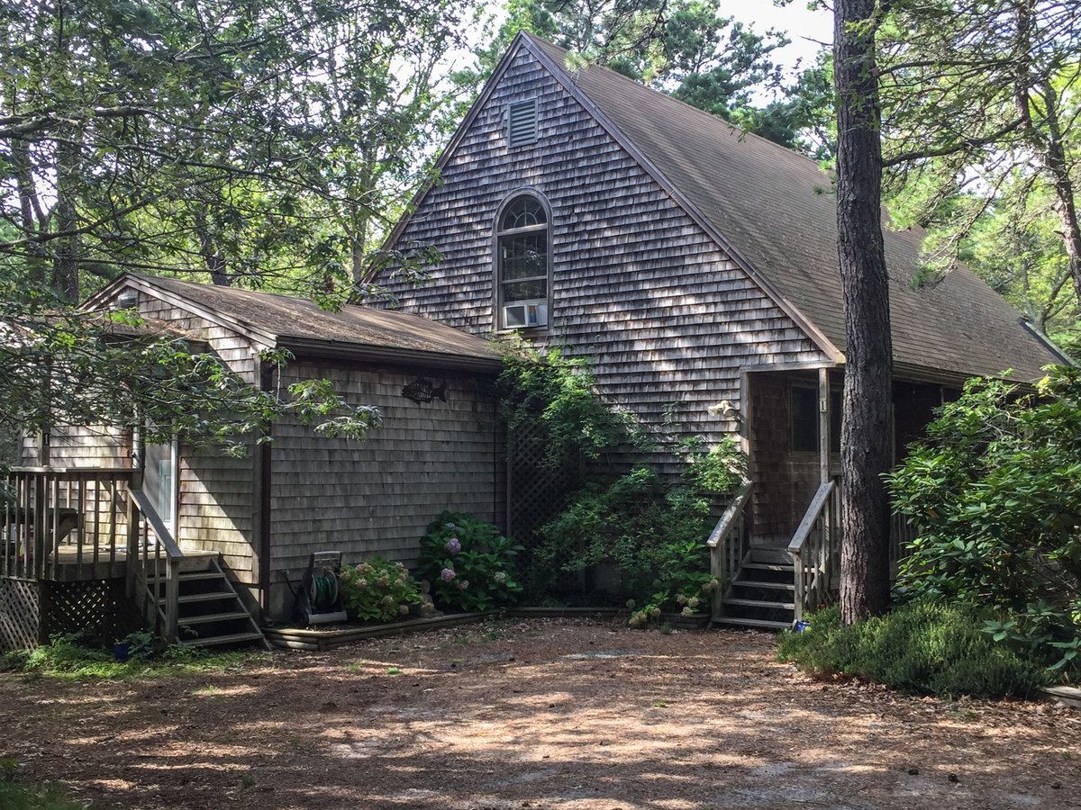 TDBrownReEstate's tweet photo. Call Nick today to see this #newlisting! #TruroTreasure  https://t.co/UIcLvBZxjy https://t.co/a4g4v2JCbt