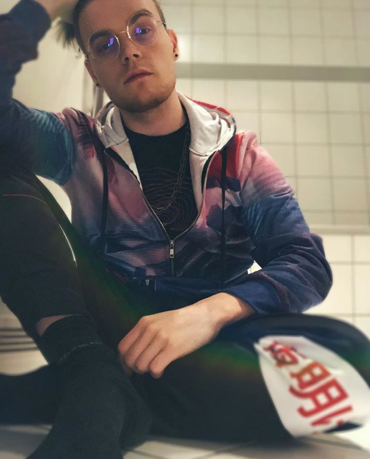 iblalistimme's tweet photo. Du bist der beste BruderHerz❤❤ @iBlali  #uwurarmy  #uwugang4life https://t.co/uVRTOVXDCu