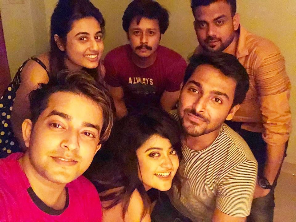 Iamswastika's tweet photo. Friends for Life...!🤗🥳🤗 https://t.co/cupQxr7ohm