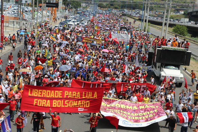 Ver imagem no Twitter
