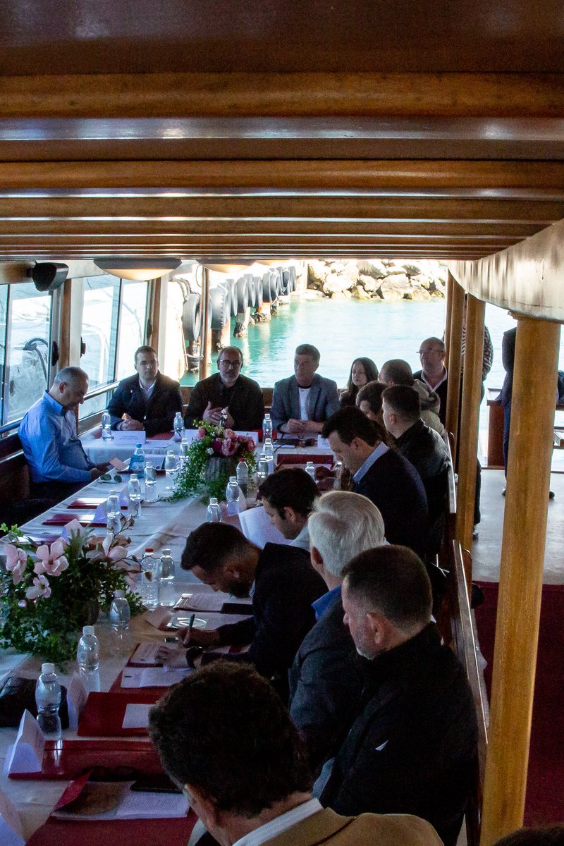 LorelaLazaj's tweet photo. 1st meeting of the #Managment #Committee of #Protected #Areas in #Vlora #Region! Thank you @UNDPAlbania and #FlagpineNGO for the great support! #rapavlore #adzmvlore #napa #akzm #nature #biodiversity #karaburun #sazan #MPA #parkdetar https://t.co/XWAm5HJApN