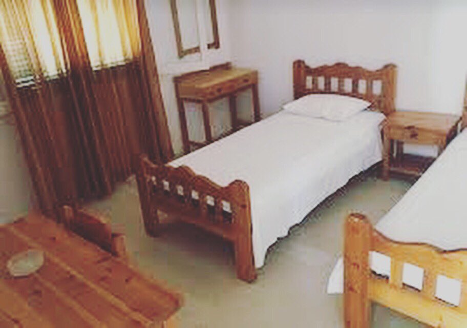 workers_rooms's tweet photo. Check out these quality workers rooms in Kavos.

- Sick Location 
- Very Good Price 
- Shop's Close By
- Safety Deposit Boxes
-  AirCon 

https://t.co/2Vic0ixap9 https://t.co/G0iTEUiiax