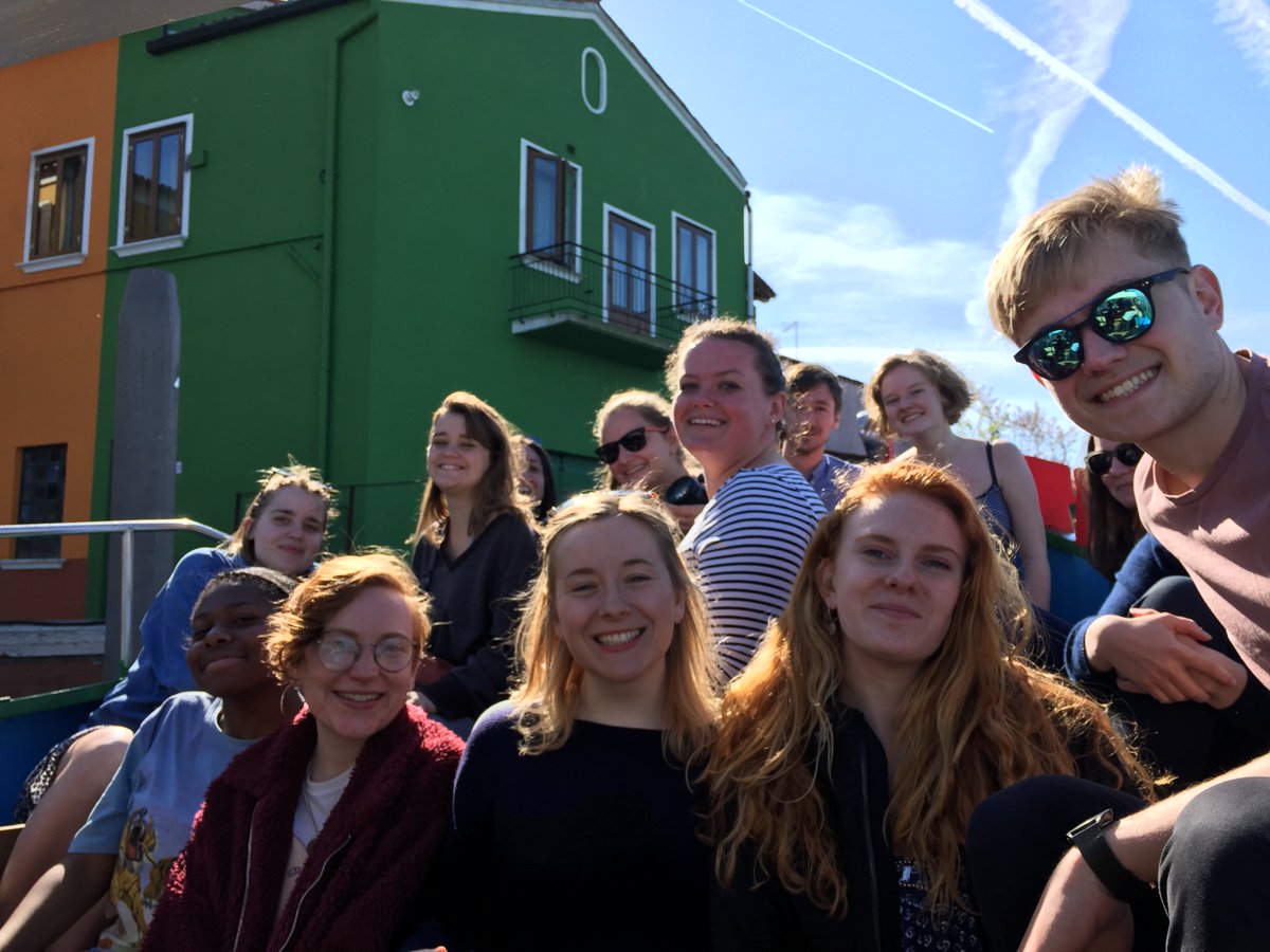 brazoovius's tweet photo. Learning about fisheries in Burano #scfsvenice2019 https://t.co/RE3XdYH1s2
