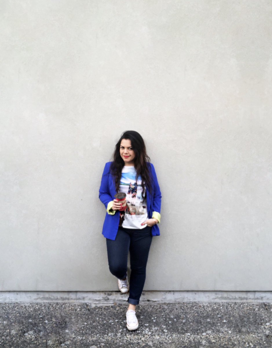 mimiandlove's tweet image. La neta que hoy no traig nada negro está chido por que la pinche primavera y blah blah... me siento mega colorida pero ps está bien! #springishere #vancouverspring #devezencuando #ootd