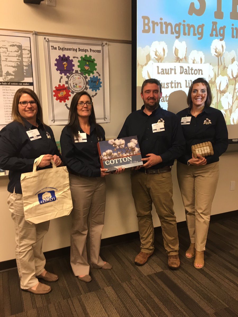 JMOdomElem's tweet photo. We had a blast presented “AG in Elementary” today at GSU STEM Conference!! Thanks to Georgia Cotton Commission and Colquitt County Farm Bureau for your support!!!! @GeorgiaSouthern @STEMGeorgia @TAG_Education @GACottonComm @GaFarmBureau https://t.co/4olIfrvB2q