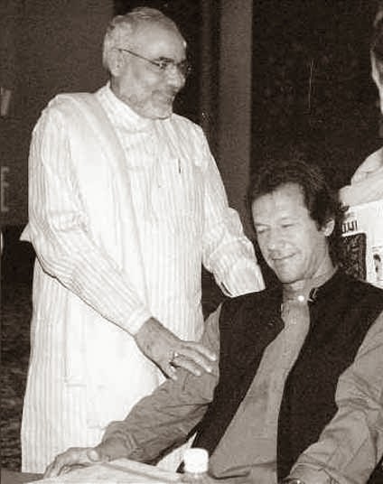 _saim8's tweet photo. Thankx Chokidar "Modi"
National Day Wish krnay ka shukriyaa Ab Jo log Bharat sy
#23rdMarch National Day kaa
#BoycottPakDay karr rahe hain Wo Sab B Wish karen bcz boycott khatam hogya hai...
Welldone "Imran Khan
#ModiLovesPak
#PakistanDay
#پاکستان_زندہ_باد https://t.co/sBUgBjhrBX