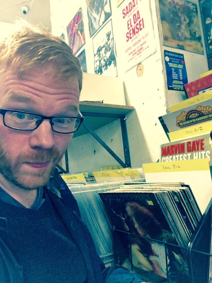 dieslermusic's tweet image. Much needed afternoon rummaging 🍩 🍩 in @kingbeerecords #funk45 #soul45