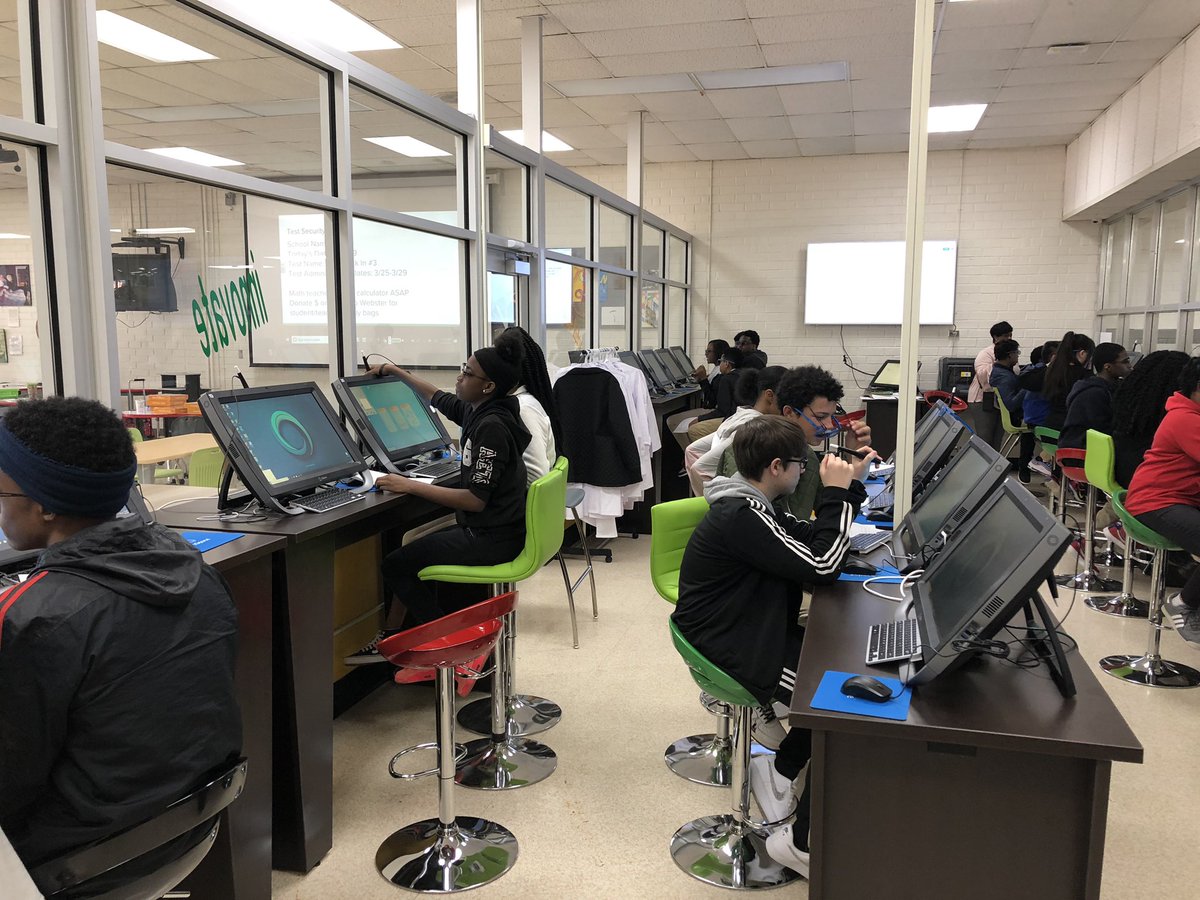 jjbullock2000's tweet photo. #ZspaceLab #VirtualLearning #VCMS #InnovativeLearning https://t.co/F8cBehnVJu