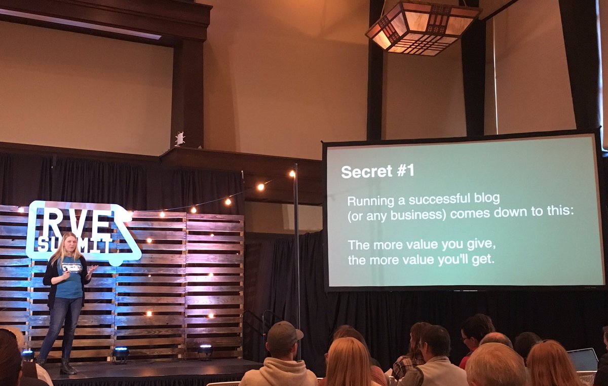 erling_amundson's tweet photo. Number 1 secret to blogging from @RVinspiration the more value you give, the more you get #RVEsummit https://t.co/3qK8ictJQN
