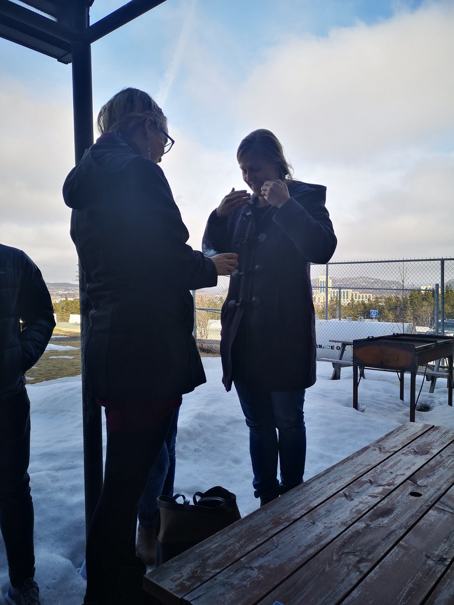 maggie_folkins's tweet photo. @FirstLight_NL put on an awesome worshop on #indigenoussensitivity for some of our @marineinstitute and @munosgsa graduate students today! Some really important messages on inclusivity and reconciliation - followed by a ceremonial smudge. Thanks again Heidi ๐! #fgsa https://t.co/V26uf0YQms
