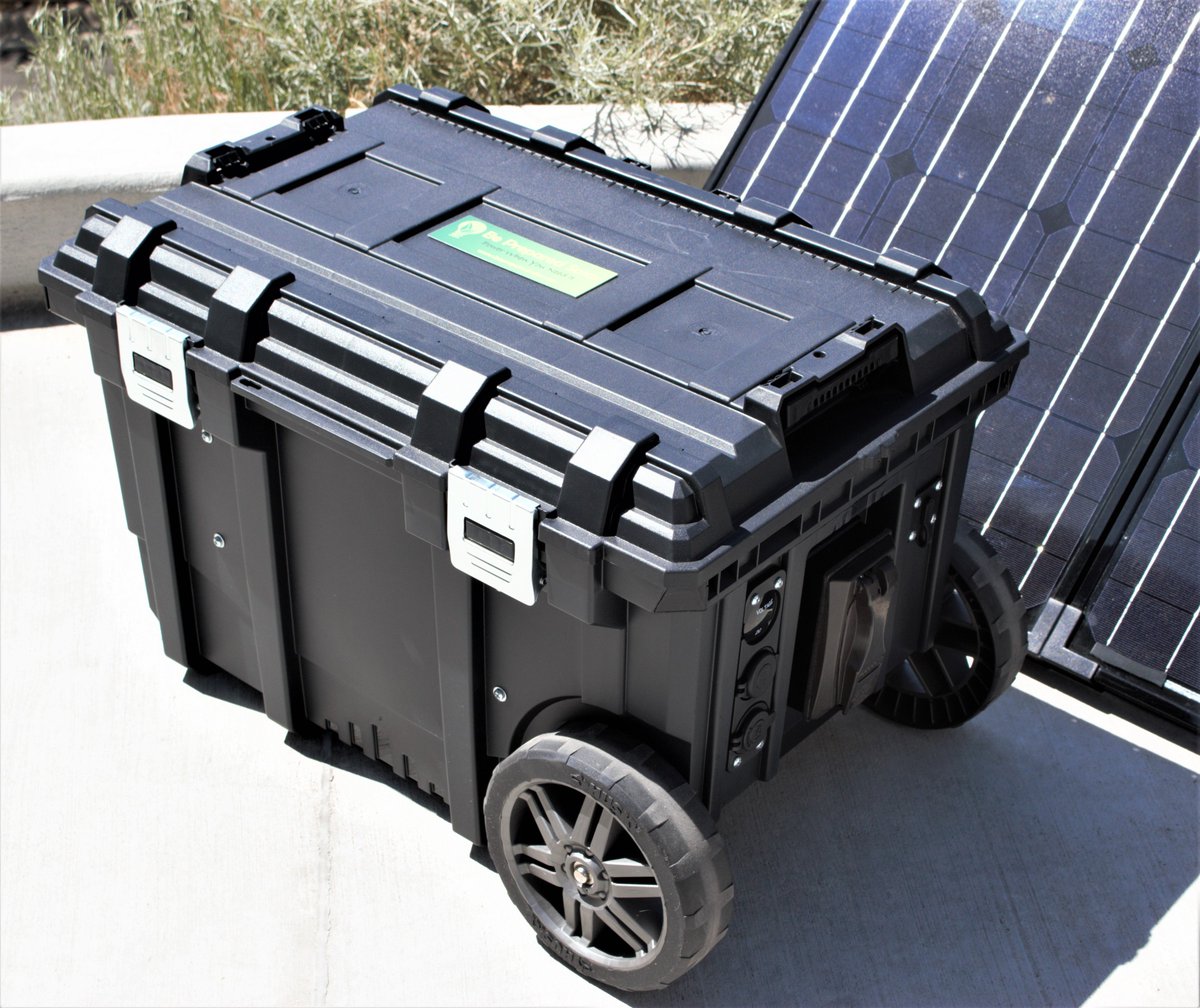 bepreparedsolar's tweet photo. Worried about gas shortages in emergency situations?
Our solar power generators deliver 1500 to 6000 watts per hour.
Want to run your fridge on a lithium system?  https://t.co/2219pgBOER
Or, a Sealed Lead Acid system?  https://t.co/6JTOqhvS93
#generator #offgrid #solarpower #shtf https://t.co/bZjzuLEfkD