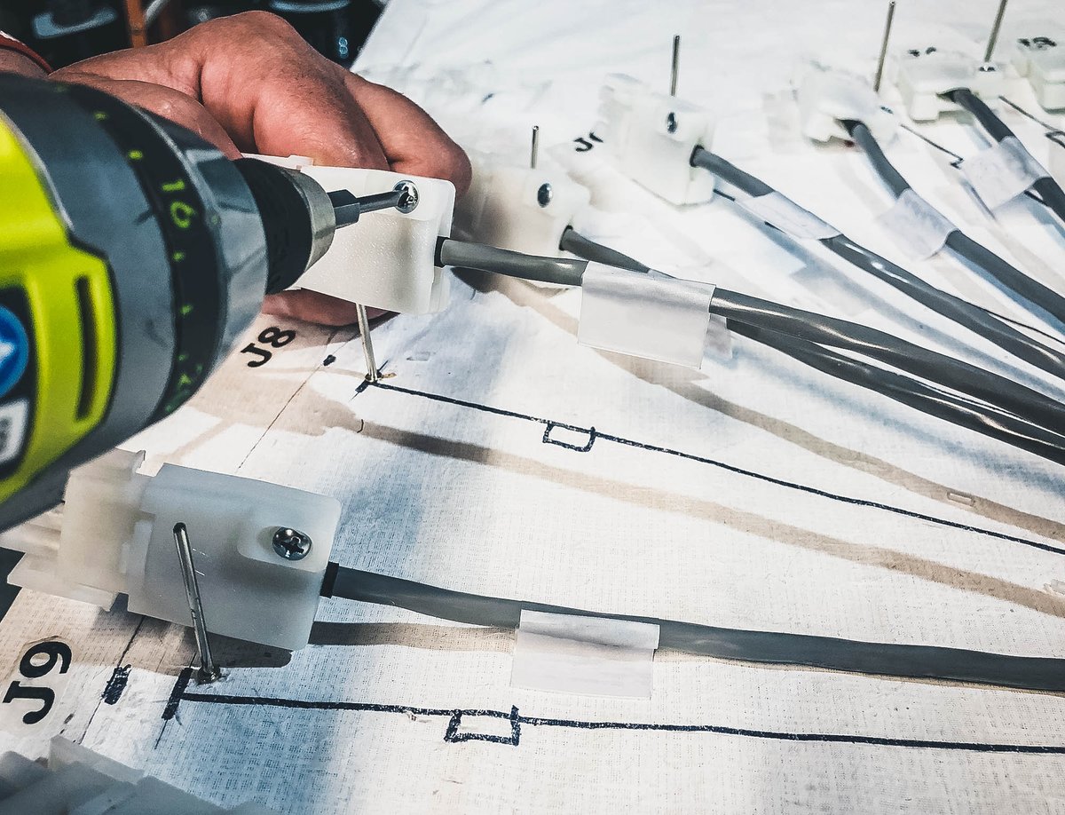 cdmincorporated's tweet photo. CDM’s exclusive convertible manufacturing cells and exceptional technicians are ready for the most complex wiring harness assemblies. Trust CDM with your next build! #WiringHarness #WireHarnessAssembly #CableAssemby #CustomCableAssembly https://t.co/2QNh1dxzgW