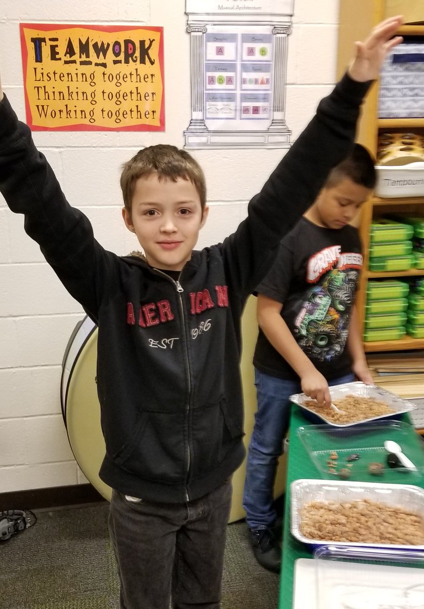 Educator_ASoto's tweet photo. Learning about seeds then planting, digging fossils, plants are food, &amp; succes when he found the fossil! @GaHighlands @ChargerInCharge @SharryseH 
THANK YOU! @ParkStEle @PSE_Principal #ProudAP ... See you in May! https://t.co/70s6lzCqj7