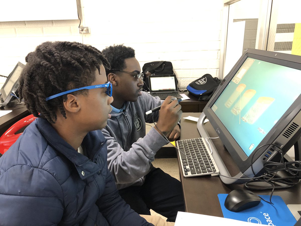 jjbullock2000's tweet photo. #VCMS #zSpaceLab #InnovativeLearning #VirtualLearning https://t.co/eDOFTbTnU2