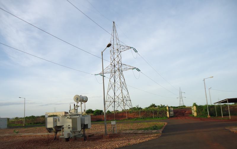 En raison de travaux programmés sur le réseau interconnecté, EDMSA informe son aimable clientèle que la fourniture d’électricité connaitra des perturbations ce samedi 23 Mars  2019  à :
 - Sikasso, Koutiala, Ségou, Bamako, Koulikoro et Kayes : de 05h à 18h,
 - Kati: de 08h à 17h.