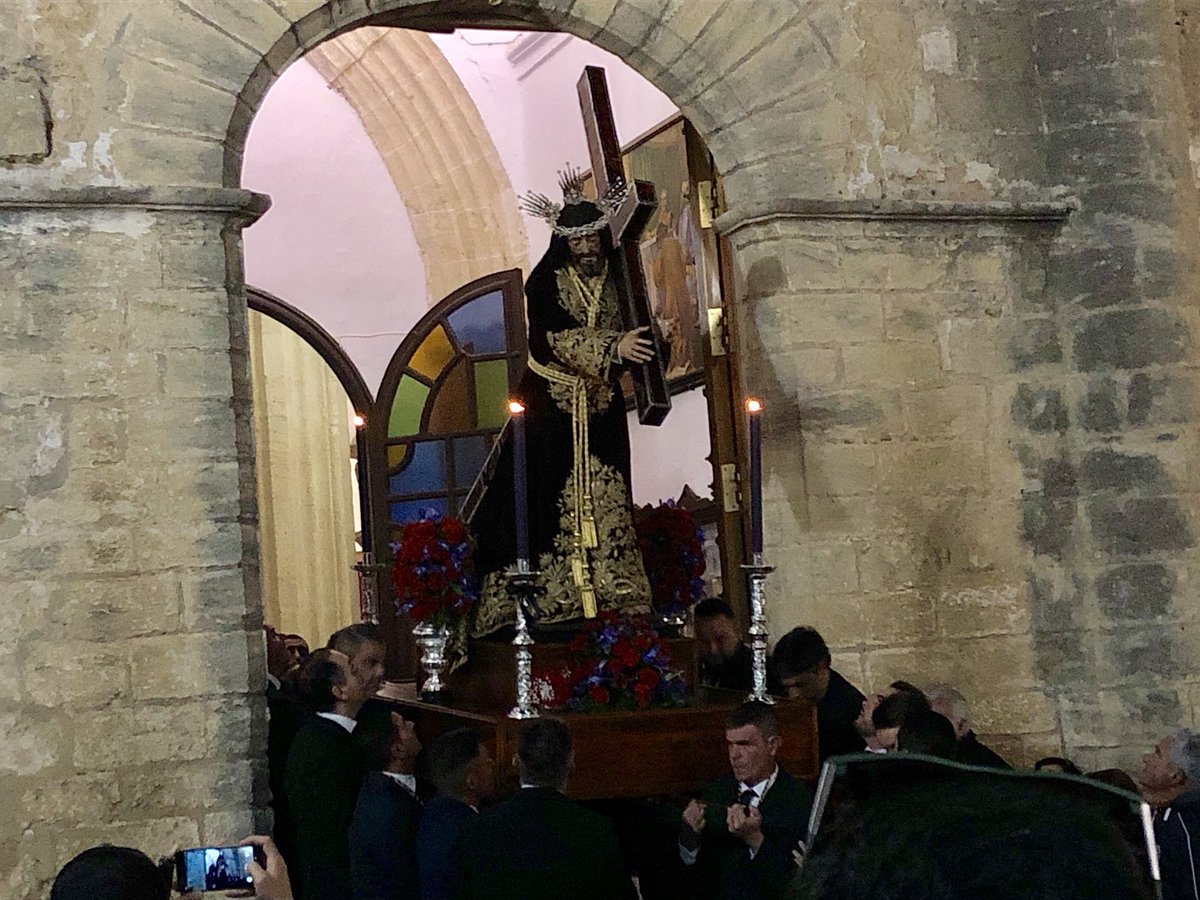 lacasitadevejer's tweet photo. 50 ANIVERSARIO TRASLADO DE NTRO. PADRE JESUS NAZARENO DE LA MERCED A LA PARROQUIA DEL DIVINO SALVADOR.
@VejerTurismo @VejerTurismo @VejerAlquiler @TurismoVejer1 #Vejer https://t.co/6sQmARzNg8