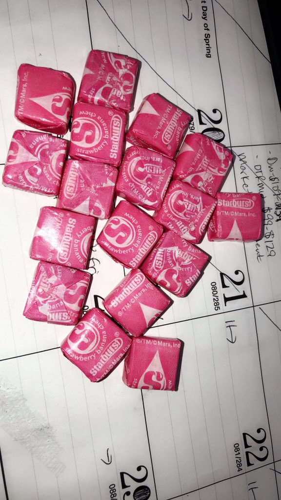 ApplianceAri's tweet photo. Am I eating these because I like them or because they’re pink?? Either way, happy success sharing week!!! #Hawaiian @Homedepot8918 https://t.co/i8vAltm7KK