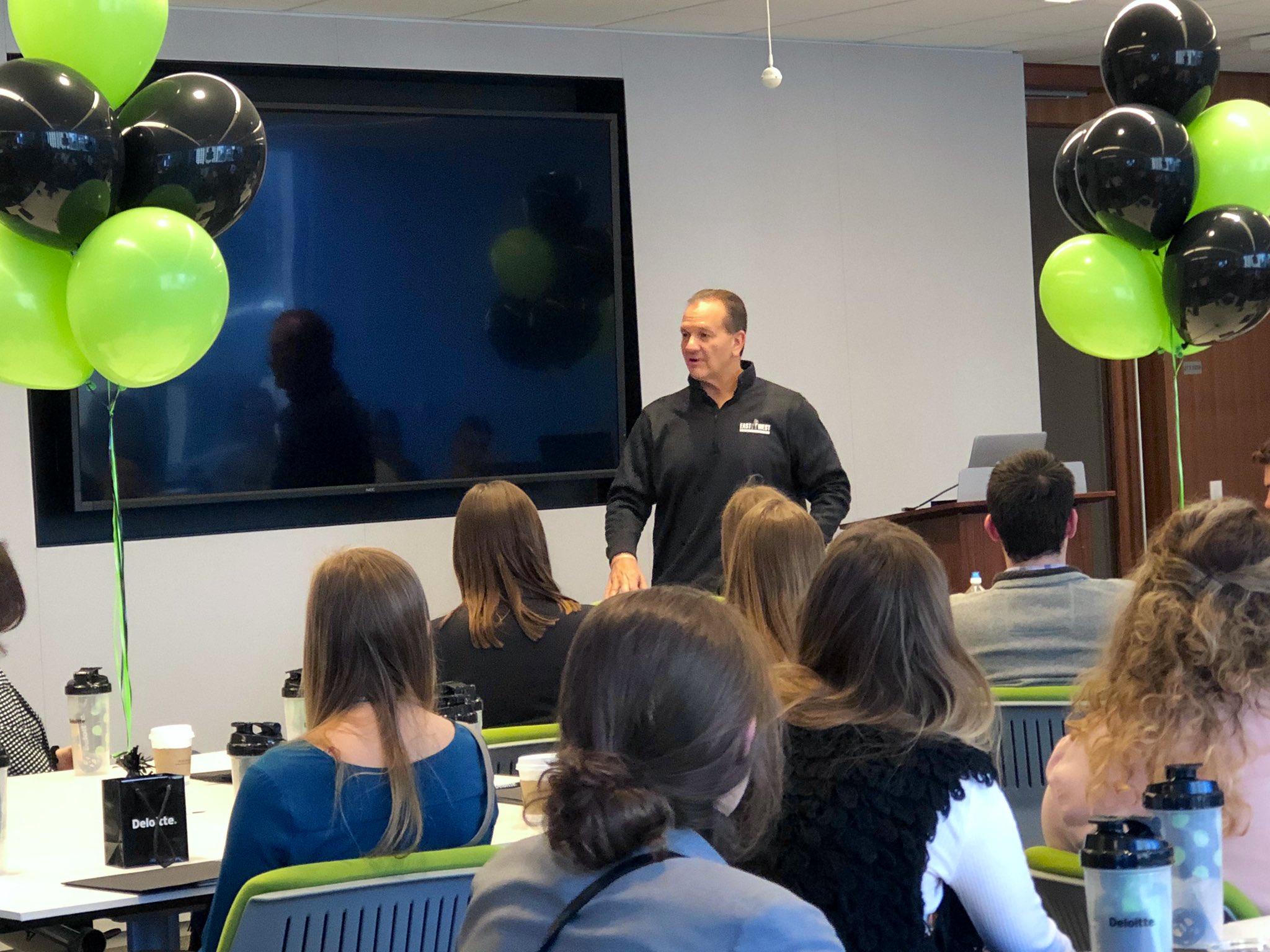 Deloitte Summer Disconnect - 6omvs7s