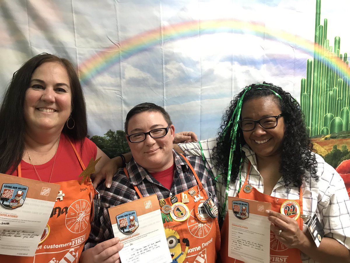 Daniel Ficker tweet media