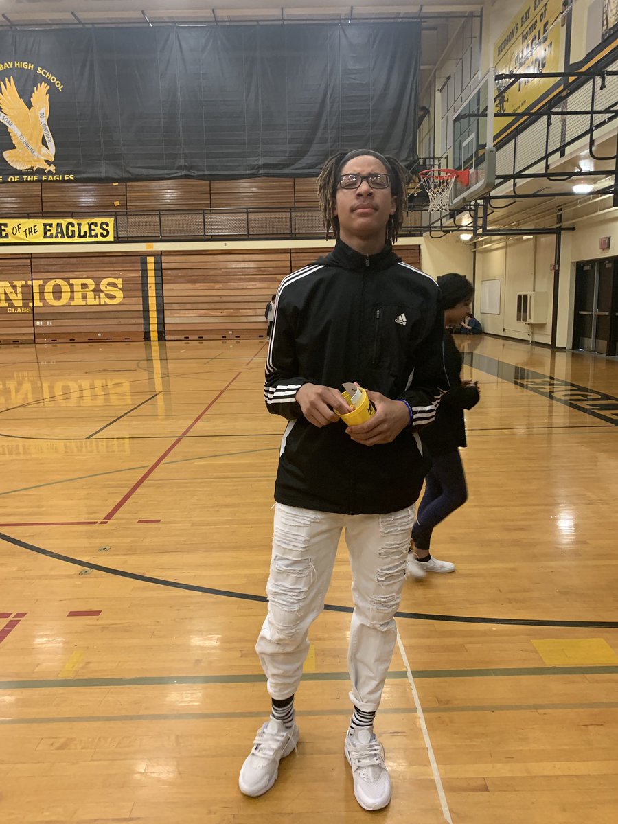 Hudson's Bay Eagles tweet media