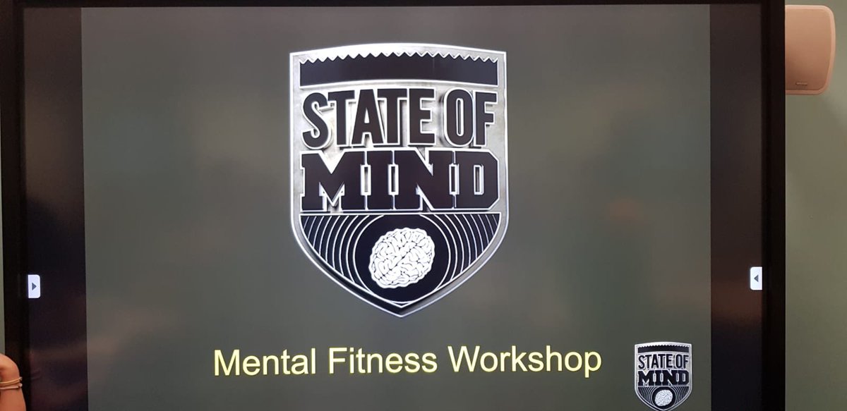 YorkValkyrie's tweet photo. A great evening down at @YorkStJohn having @stateofmindsprt down speaking to all our ladies very inspirational. Now to look forward to the start of our season with only 16 days to go! #WeAreYork https://t.co/JGLC2HlD18