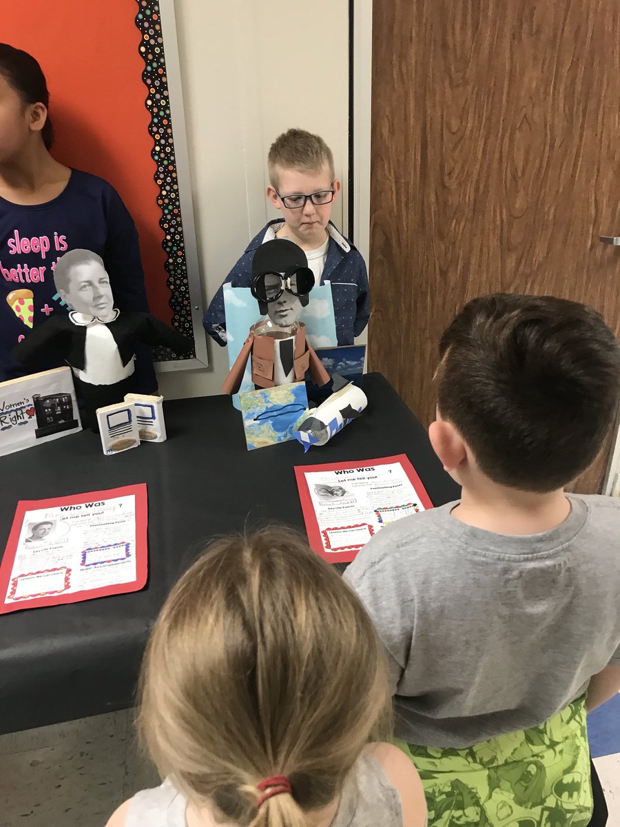 MsGholson's tweet photo. We had the “Famous Missourians Hall of Fame” today! Ss worked so hard on their biography bottle and research! They were so proud of themselves! ❤️ @Mill_Creek_ISD #isd3rdgrade #isdstrong #MillCreekProud https://t.co/VPwUKc3Ei9