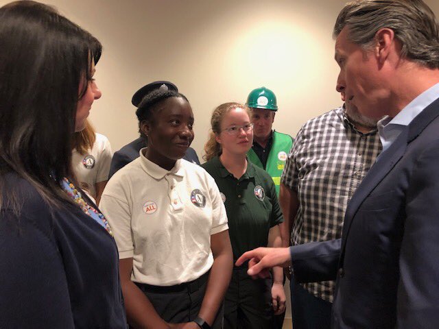 California Volunteers tweet media