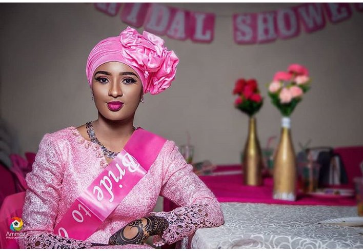 sa_showers's tweet image. #minnabride #goals  #sashowers #showerssa #blushingbride #sashowersladies #minna #showerguests #sashowerpartysupplies #Laeventchic #Làbride #girlsjustwannahavefun
#bridalshower #BridalShowersng #decoration #saempire
#welovetoparty #chicaintcheap