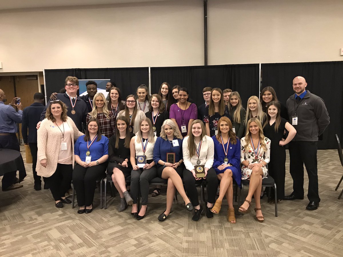 JAGkentucky's tweet photo. Congratulations to all of the winners!
#jagkycdc19 #ourfuturestartshere https://t.co/kPDLqB7Qyh