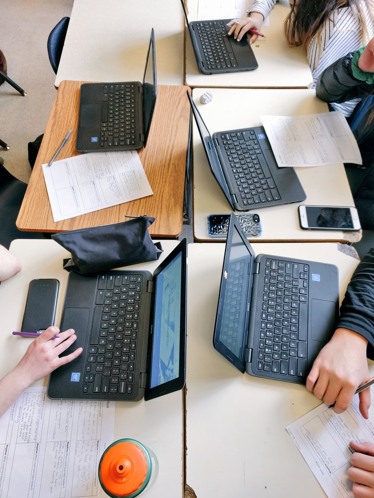 msjcollis's tweet photo. #FeedbackFriday w/ my #gradenine #English @JacobHespeler Do's &amp; don'ts &amp; 5mins x 8 blogs = 40mins of focused #fun //#blended #whyiteach https://t.co/hyApLtcZ5x