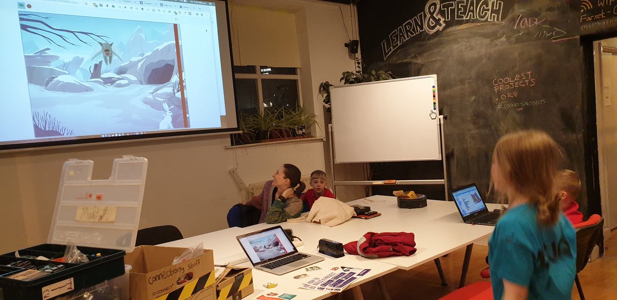 Erin showing off her fantastic @coolestprojects idea to inspire the ninjas in <a href="/FarsetDojo/">Farset Dojo</a>