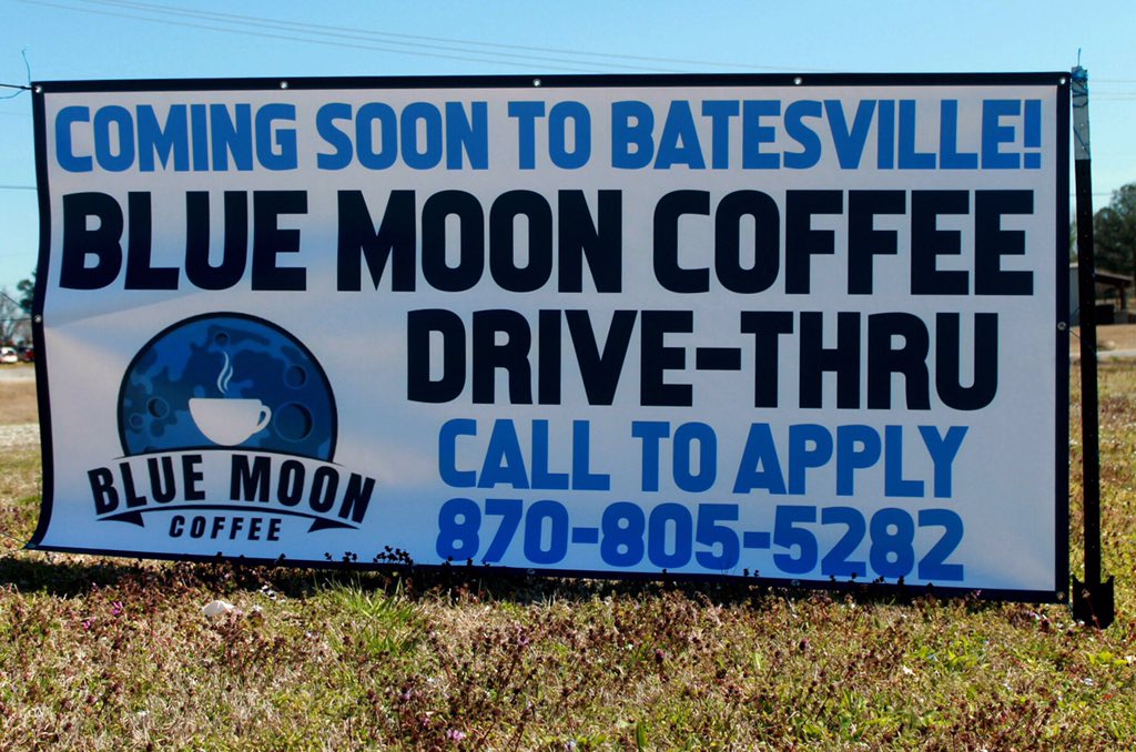 BlueMoonCoffee_'s tweet photo. We have a sign! https://t.co/CIxcvTcmC2