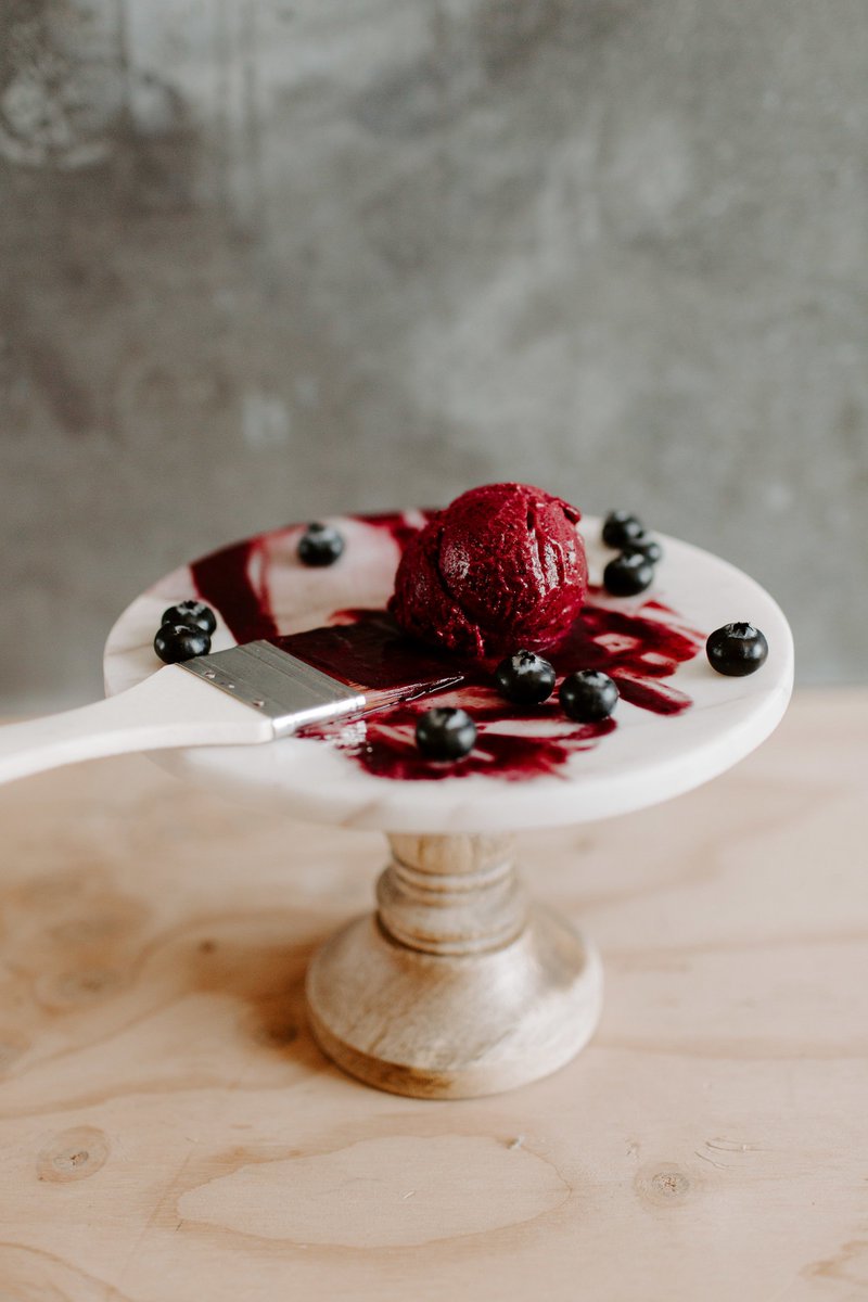 sorbatto's tweet photo. Sorbatto's Frosty Blue comes in six tasty, healthy flavors that are allergen-free, packed with fruit and delicious! Try Blue Passion, Grape, Raspberry, Blackberry, Dark Blue or Lemon today. https://t.co/HvYUdufbEd https://t.co/AD6gx9kYGX